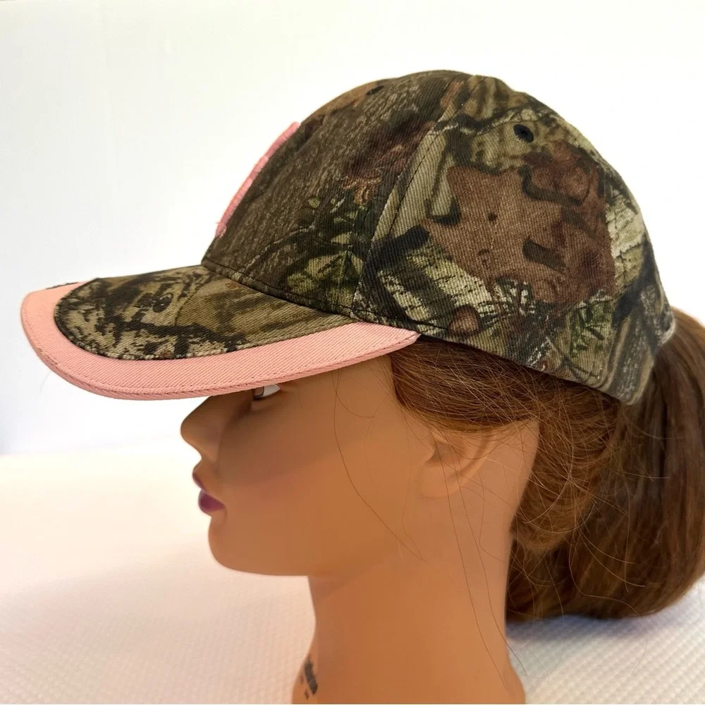 Browning Women's Camo Hat with Pink‎ Trim & Classic Buck-mark Outline